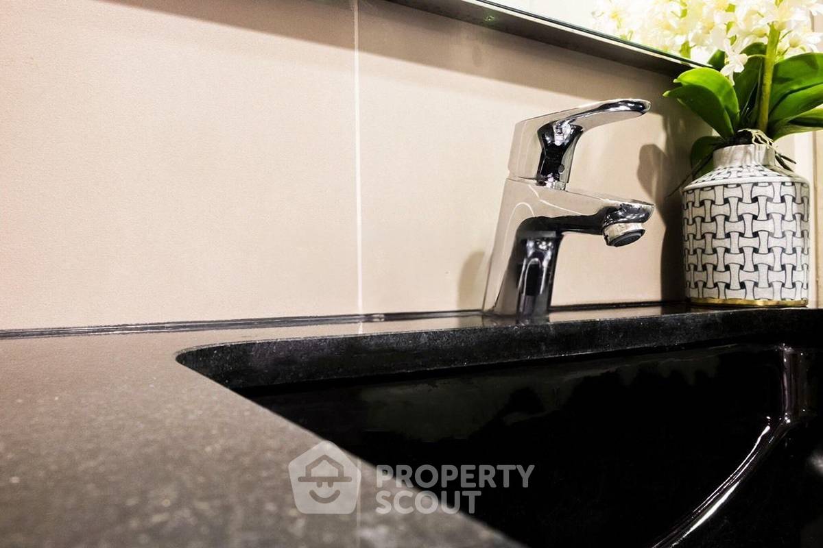 picture 1-BR Condo The Edge Sukhumvit 23, 200m to MRT Sukhumvit (ID 3136523) - 7/12
