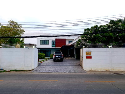 บ้านเดี่ยว ถนนรามอินทรา : SJD093 บ้านเดี่ยวหรู| รามอินทรา 5 บ้านเดี่ยวบนที่ดินขนาดใหญ่ 196 ตารางวา 