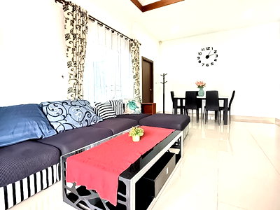 บ้านเดี่ยว บางละมุง ชลบุรี : Pool Villa for Sale Na Jomtien Sattahip 2 Bedroom Fully Furnished