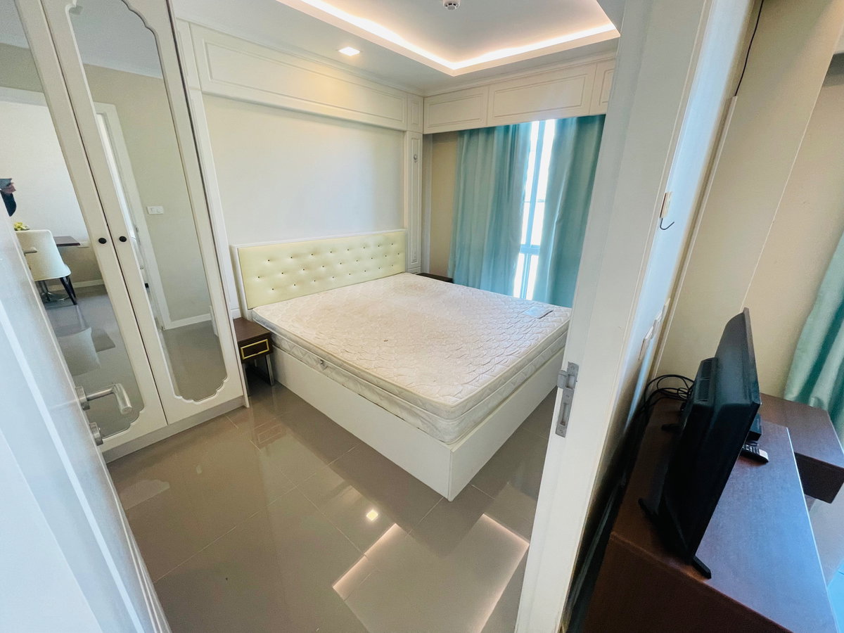 picture The Orient condo for yearly rent 8,500 - 5/11