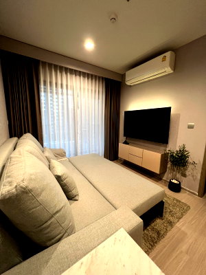 Condos for rent : Life asoke hype condo for rent 32sqm 1Bed1Bath Fully Furnished