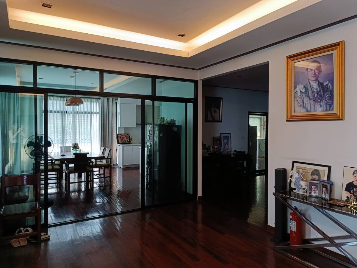 รูป SJD093 บ้านเดี่ยวหรู| รามอินทรา 5 บ้านเดี่ยวบนที่ดินขนาดใหญ่ 196 ตารางวา  - รูปที่ 6/8