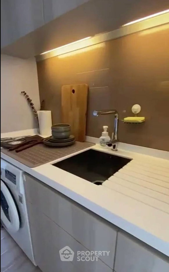 รูป คอนโด 2 ห้องนอน The Lumpini 24 ชั้น 30 ใกล้ BTS พร้อมพงษ์ (ID 3137435) - รูปที่ 5/7