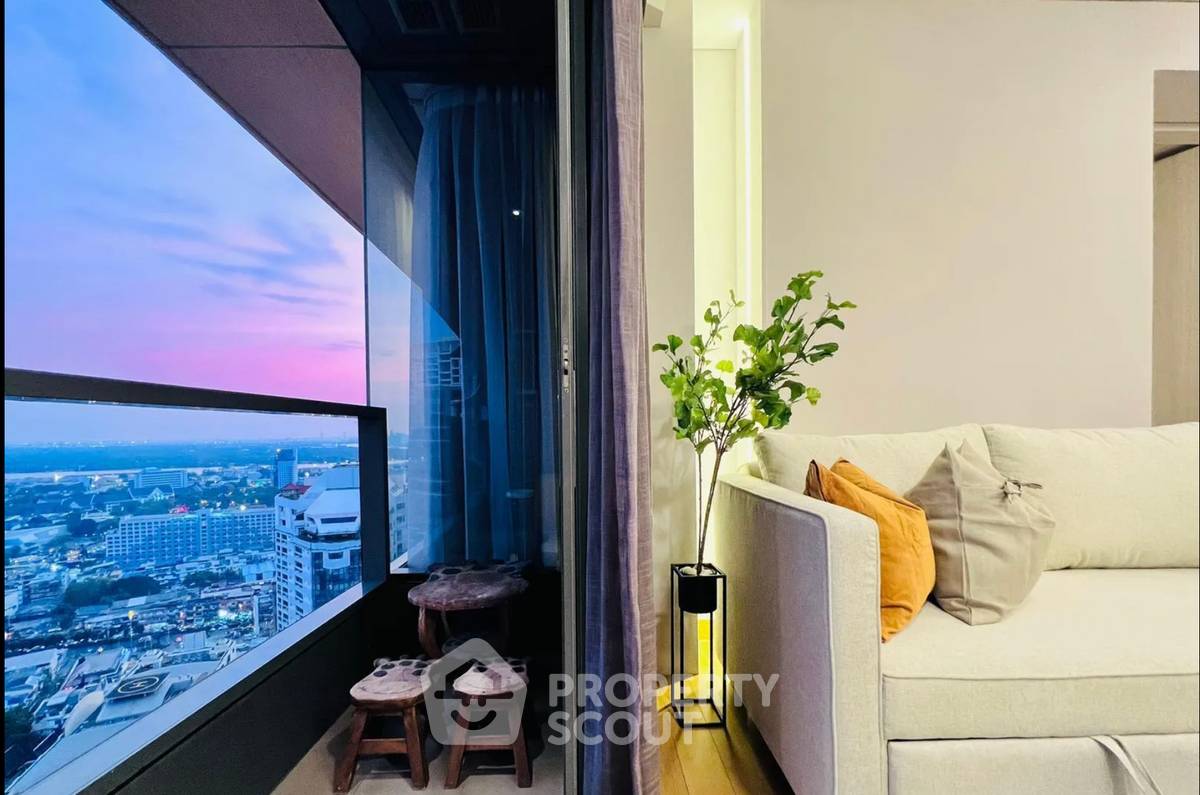 รูป คอนโด 2 ห้องนอน The Lumpini 24 ชั้น 30 ใกล้ BTS พร้อมพงษ์ (ID 3137435) - รูปที่ 3/7
