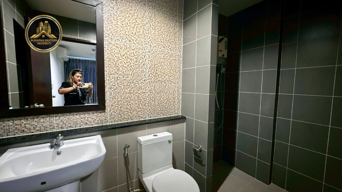 รูป ให้เช่าจีคอนโด ศรีราชา G Condo Sriracha วิวสระ นัดชมได้ทุกวัน 0877999978 และ 0869488884 - รูปที่ 12/19