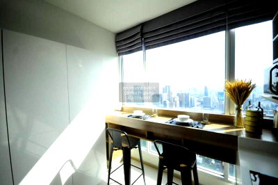 Condos for rent : FOR RENT condo , Rhythm Phahol - Ari , Duplex , wide frontage , BTS-Saphan Khwai , Sam Sen Nai , Phaya Thai , Bangkok , CX-02506 ✅ Live chat with us ADD LINE @connexproperty ✅