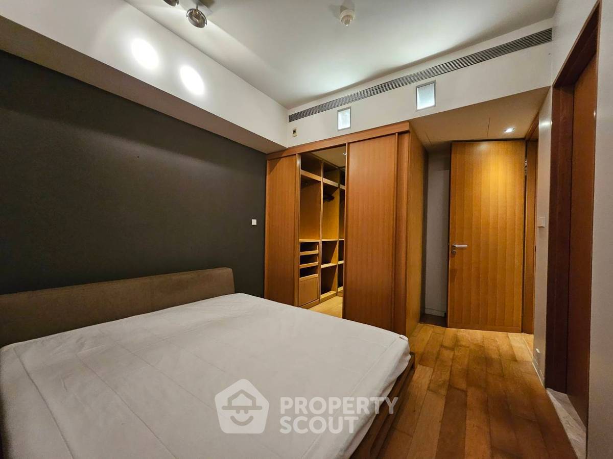 picture High-Floor 2-BR 94 Sqm At The Met Sathorn, Near BTS Chong Nonsi (ID 881950) - 8/18
