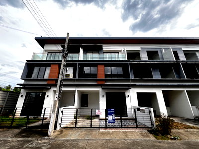เช่าทาวน์โฮม กรุงเทพมหานคร : RPP062🏡M9 Avenue พระราม 2 – ท่าข้าม | ทาวน์โฮม 3 ชั้น ทำเลดี ใกล้พระราม 2✨