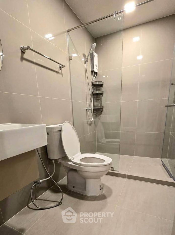 picture 1-BR 33 Sqm At Cobe Ratchada-Rama 9, 16th-Floor Near MRT Huai Khwang (ID 3139129) - 7/8