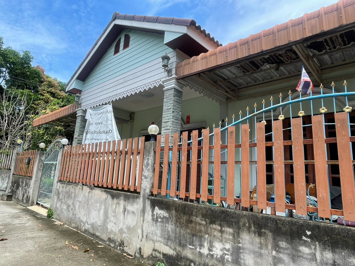รูป บ้านระยอง ขายด่วนพร้อมโอน! บ้านเดี่ยวพร้อมที่ดิน 123 ตารางวา ใกล้ รพ.กรุงเทพระยอง - รูปที่ 5/8