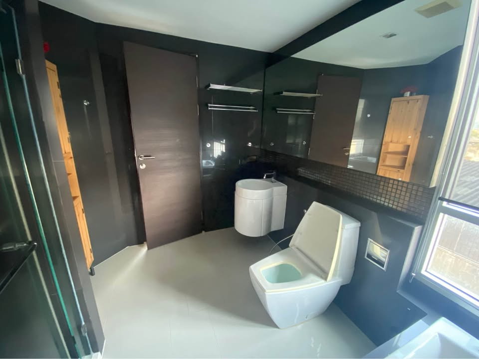 picture RS7241 For Rent: Rhythm Sathorn, Corner Unit, Private, Near BTS Saphan Taksin and BTS Surasak - 14/14