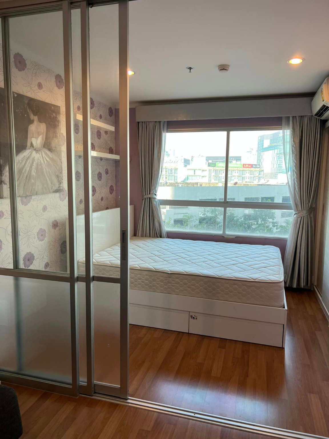 Condo for Rent: Lumpini Park Rama 9 - Ratchada