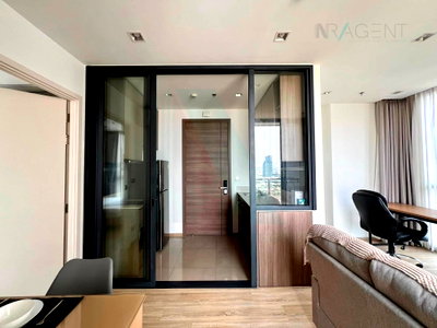 Condos for sale : 🎉 For Sell Condo THE LINE PHAHON - PRADIPAT Building 1, Floor 25,1 bed room, Room size 40 sqm