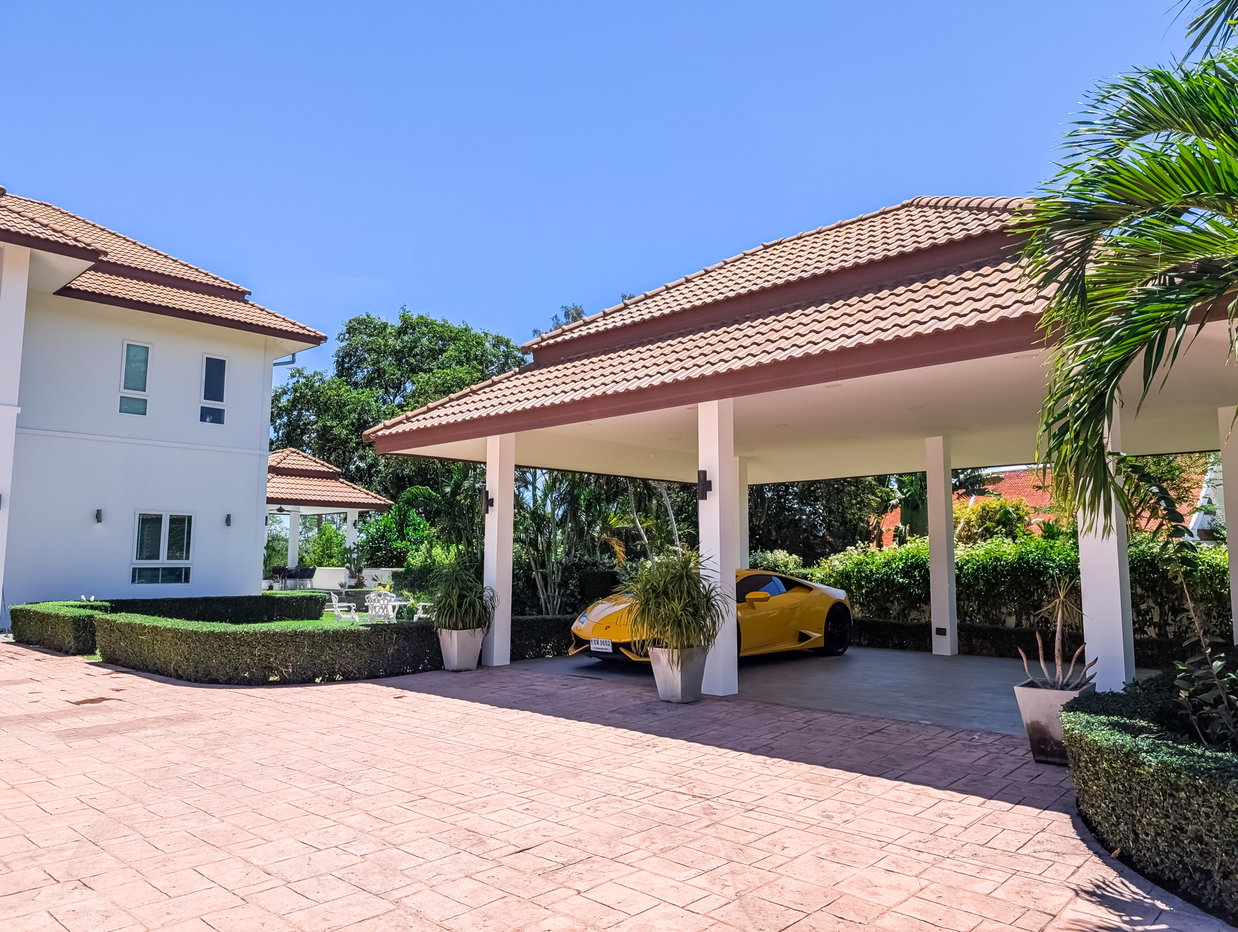 picture Luxury Golf Course View Pool Villa for Rent Huay Yai Pattaya - 31/31