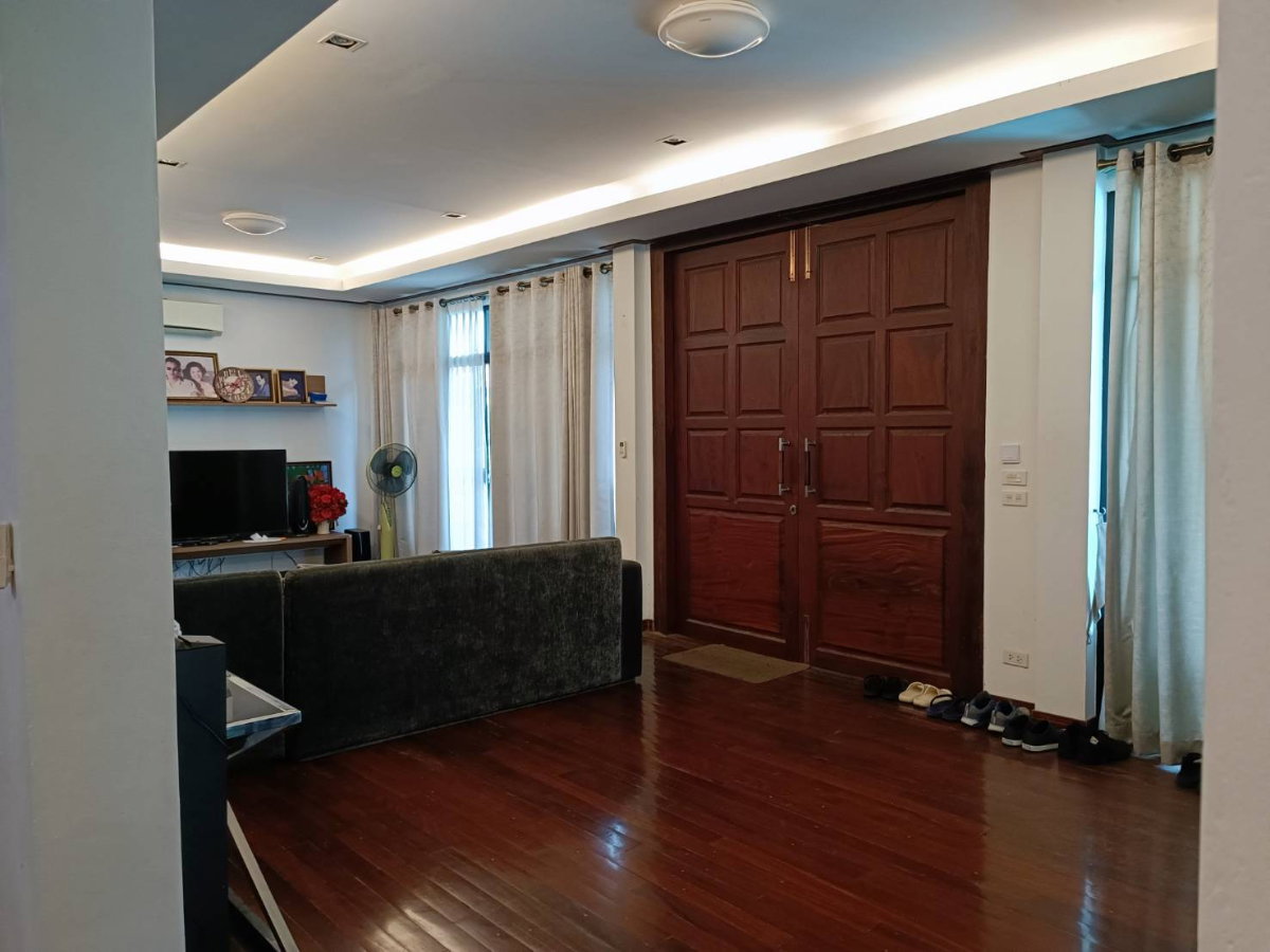 รูป SJD093 บ้านเดี่ยวหรู| รามอินทรา 5 บ้านเดี่ยวบนที่ดินขนาดใหญ่ 196 ตารางวา  - รูปที่ 7/8