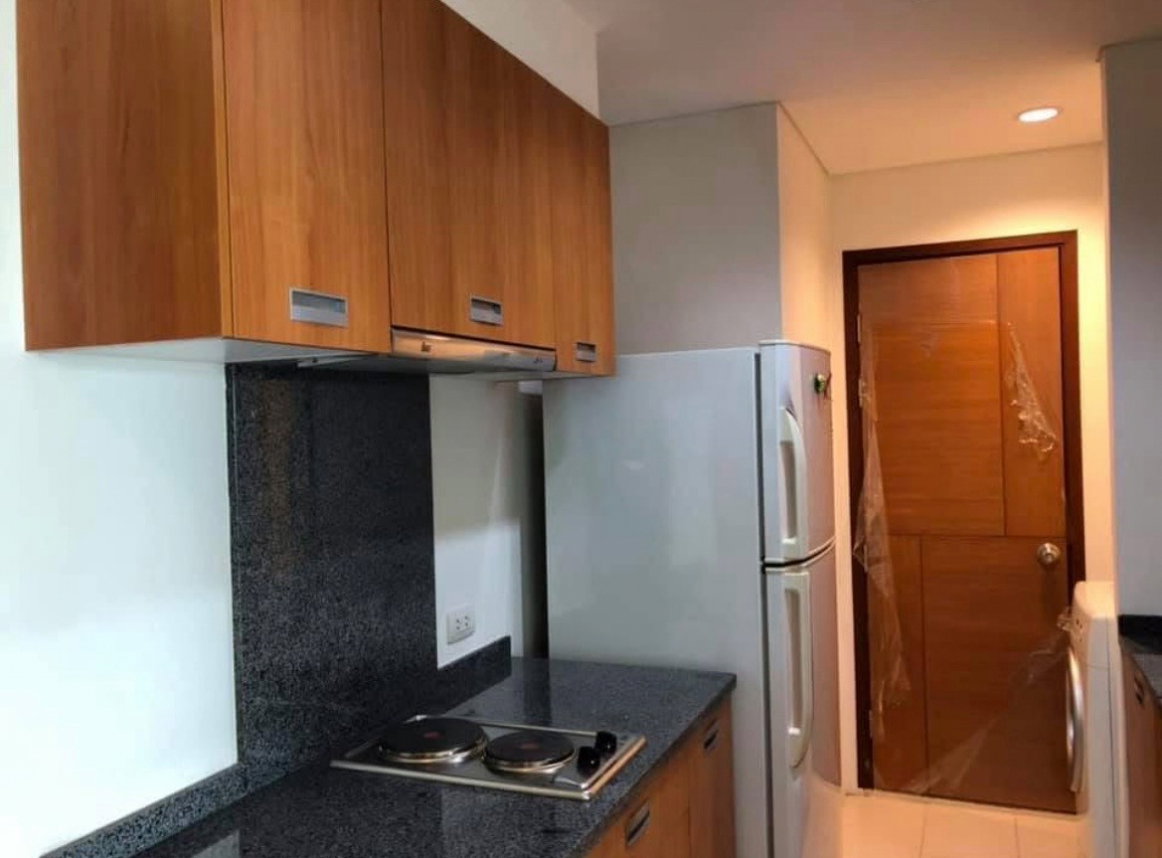 picture Hot Price for Rent Villa Sathorn ðĨ - 9/10