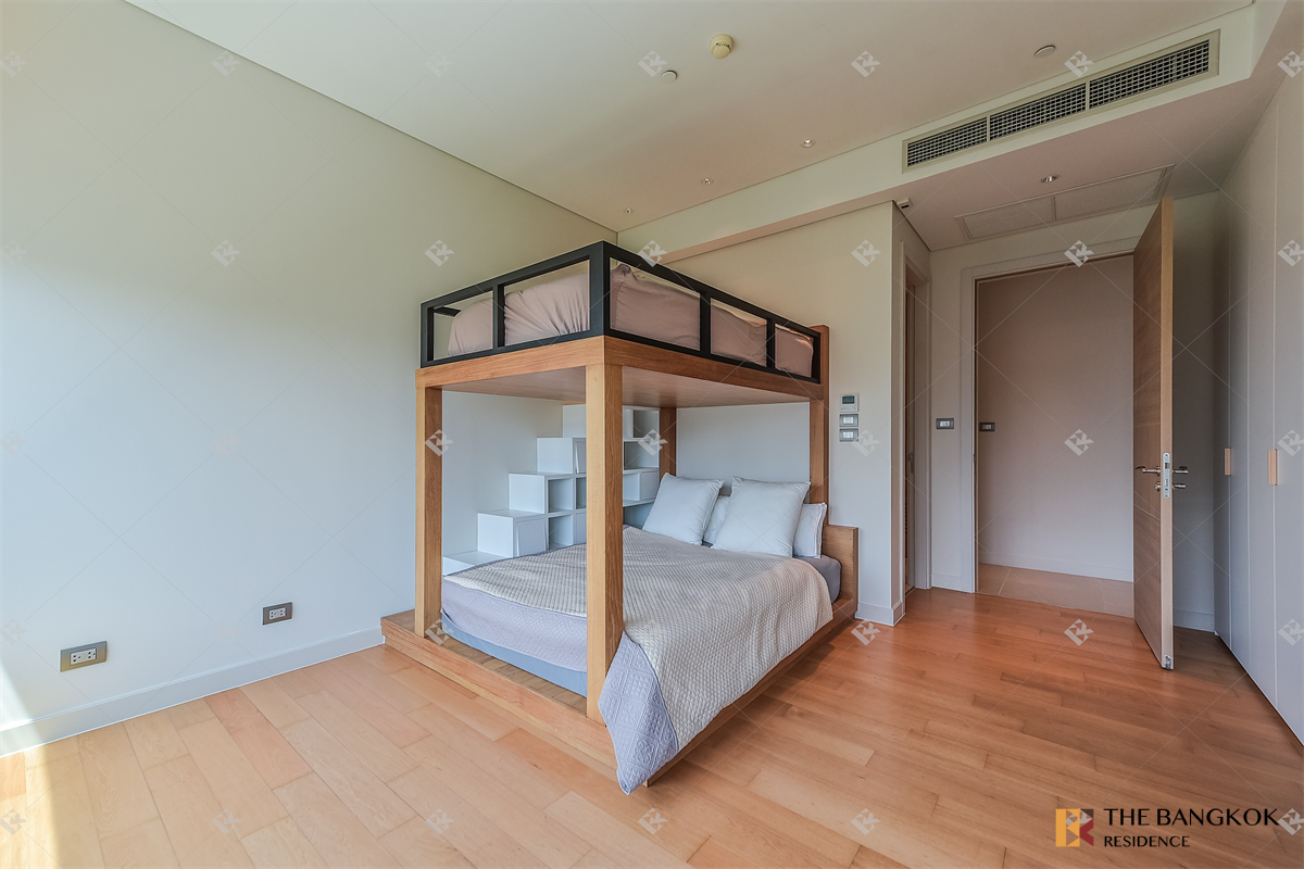 picture Sindhorn Residence - 3/10