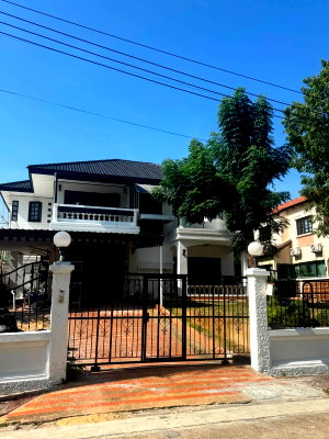 Houses for rent Tesco Lotus Srinakarindra : For Rent Detached House Ladawan Srinakarin GH609
