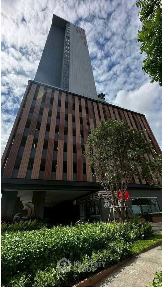 รูป คอนโด 2 ห้องนอน ที่ THE BASE Height-Chiang Mai เขตวัดเกตุ (ชั้น 16) (ID 3139385) - รูปที่ 9/12