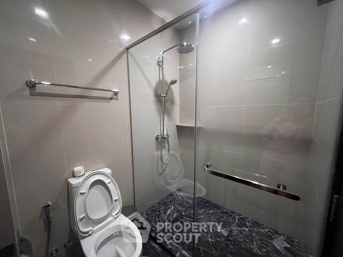 รูป คอนโด 2 ห้องนอน 60 ตร.ม. ชั้น 30 ที่ The Edge Sukhumvit 23 ใกล้ MRT สุขุมวิท 200 ม. (ID 3136755) - รูปที่ 11/12