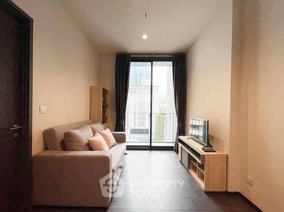 picture 1-BR Condo At The Edge Sukhumvit 23, 200m To MRT Sukhumvit (ID 3136868) - 1/9