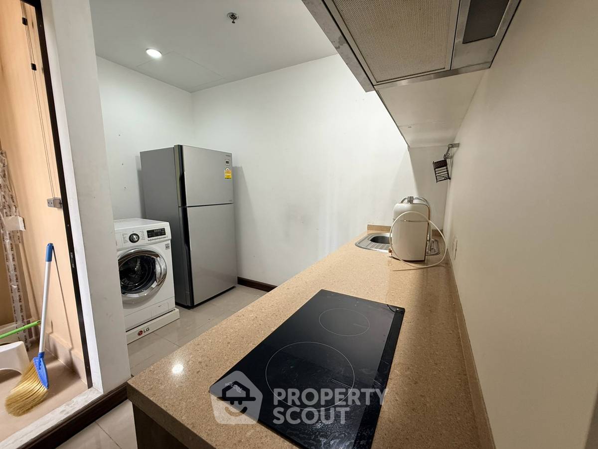 picture Well-Priced 2-BR 84 Sqm, Supalai Elite Sathorn - Suanplu,  BTS Sala Daeng (ID 1177157) - 6/16