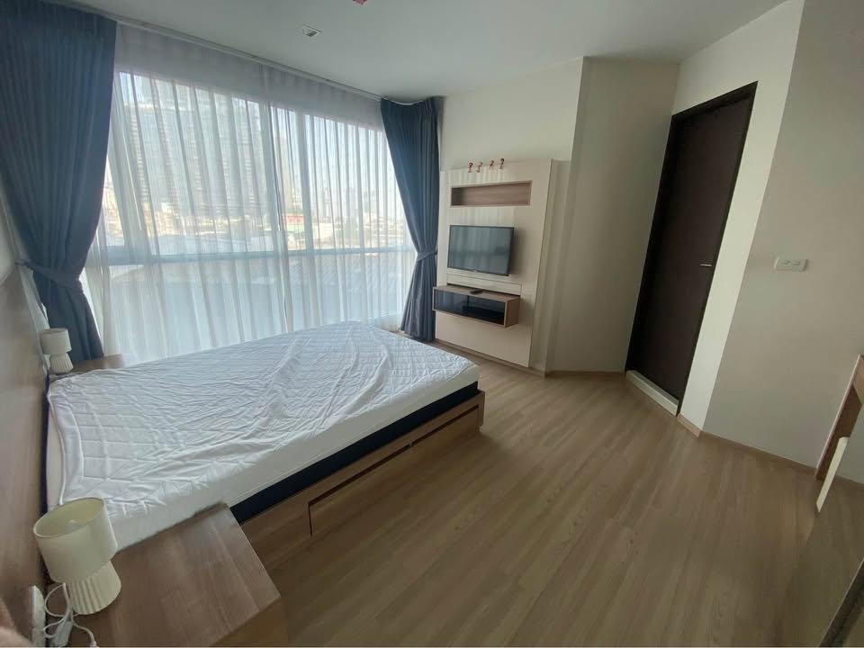 picture RS7241 For Rent: Rhythm Sathorn, Corner Unit, Private, Near BTS Saphan Taksin and BTS Surasak - 11/14