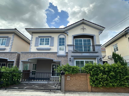 รูปภาพ RPP065🏡ให้เช่า Golden Neo 3 พระราม 2 บ้านหรูสไตล์อิตาลี 4 ห้องนอน ทำเลพระราม 2✨บ้านสวย ฟังก์ชันครบ พื้นที่กำลังดี เหมาะสำหรับครอบครัว