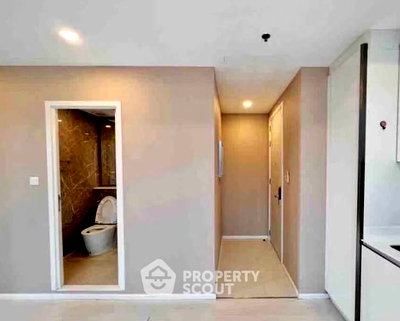 Condos for sale : 2-BR Condo at Mazarine Ratchayothin near BTS Ratchayothin (ID 3130660)