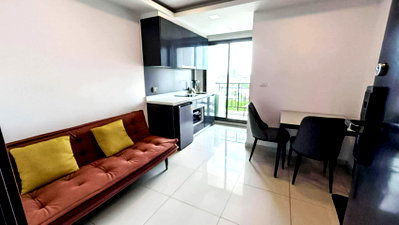 Condos for rent Big C Super Center South Pattaya  : 1 Bedroom Condo for Rent Arcadia Beach Continental Pattaya