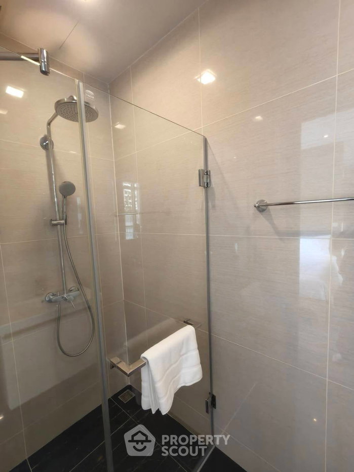 picture 2-BR 58 Sqm Condo For Rent At Park Origin Phrom Phong Near BTS Phrom Phong (ID 3138728) - 8/15