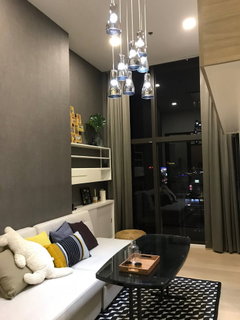 รูปภาพ RS7247 For Rent: Chewathai Residence Asoke Loft Duplex with 3.60m High Ceilings, near MRT Sukhumvit