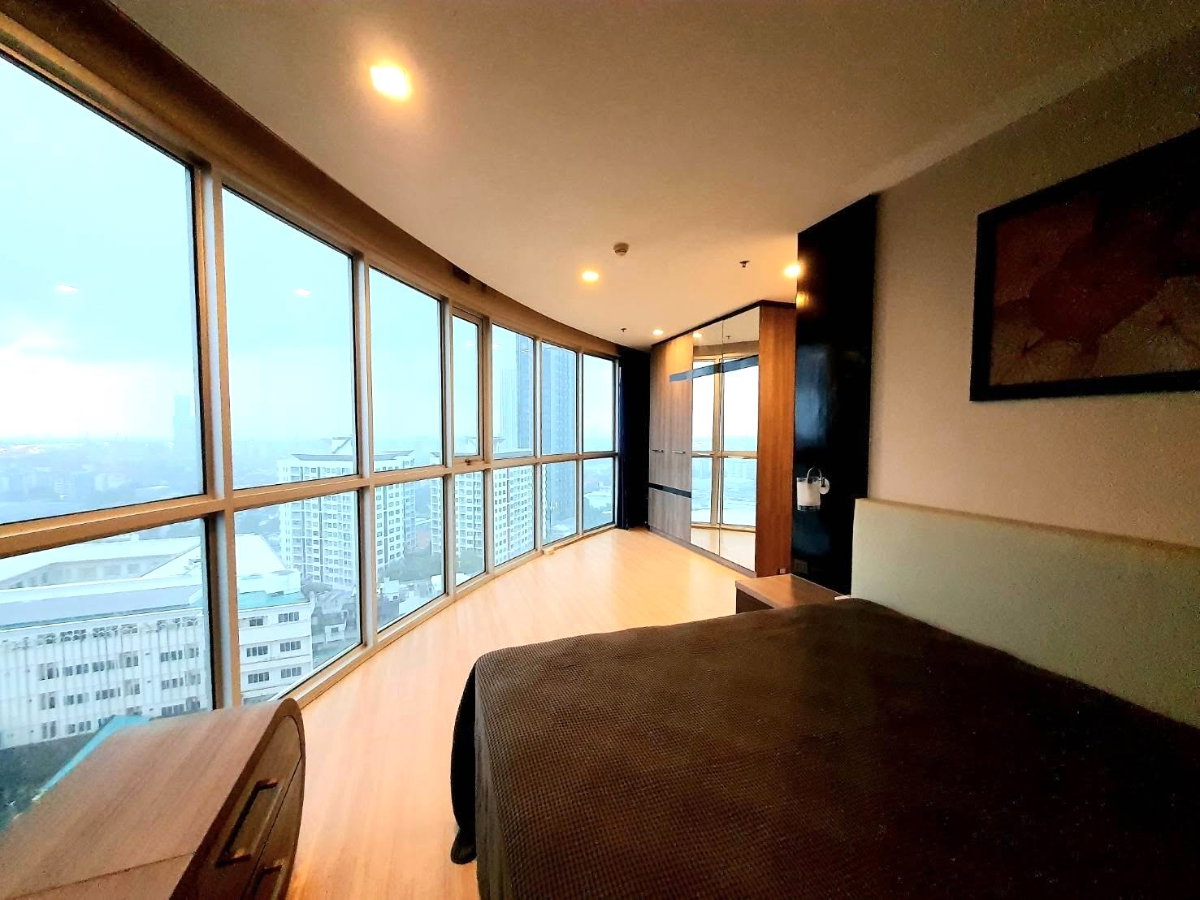 picture  🏷️ P-3134 | Sky Walk Condominium : Spacious & Panoramic City View Near BTS Phra Khanong 35,000 THB | Line ID: @easycondoplus | 099-229-6397 - 1/8