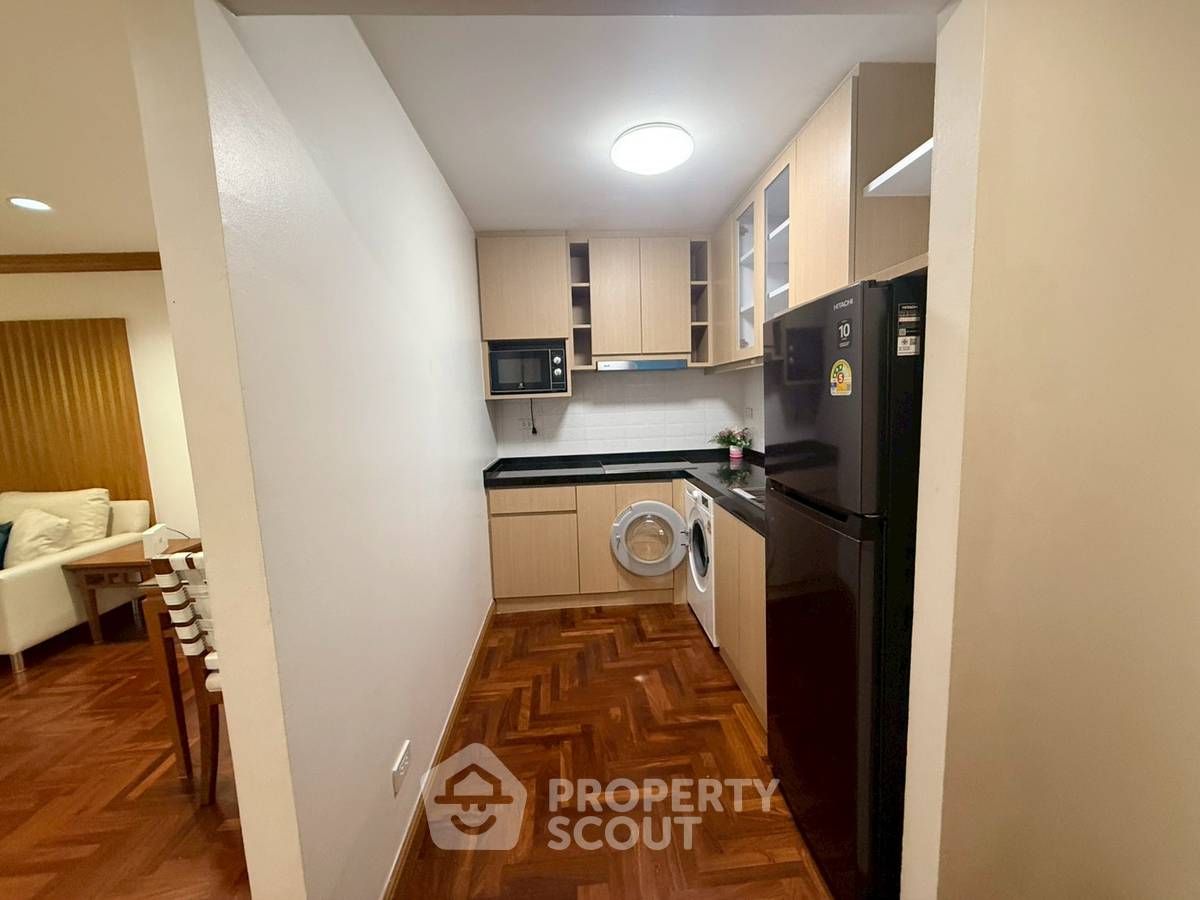 picture 1-BR 71 Sqm Condo For Rent Supreme Ville Condominium Near MRT Khlong Toei (ID 2866358) - 10/16