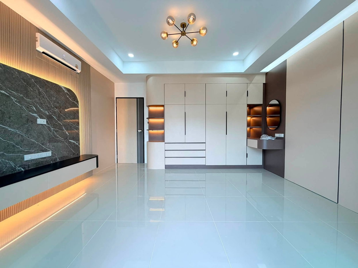 รูป Pre sale Modern Townhouse for Sale Jomtien Pattaya - รูปที่ 7/15