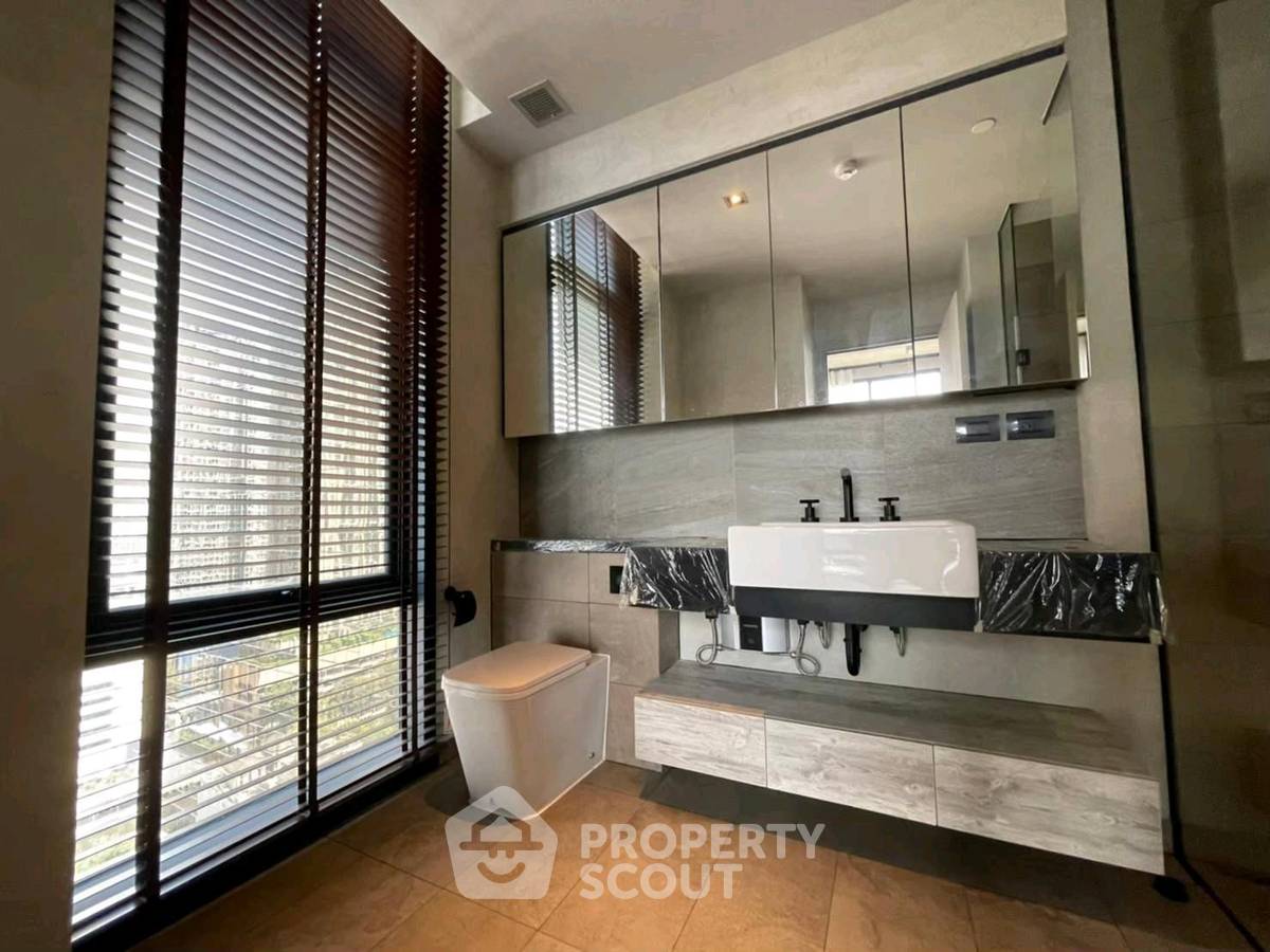 picture 2-BR 87 Sqm Condo At The Lofts Asoke, 300m to MRT Phetchaburi (ID 3137446) - 17/18