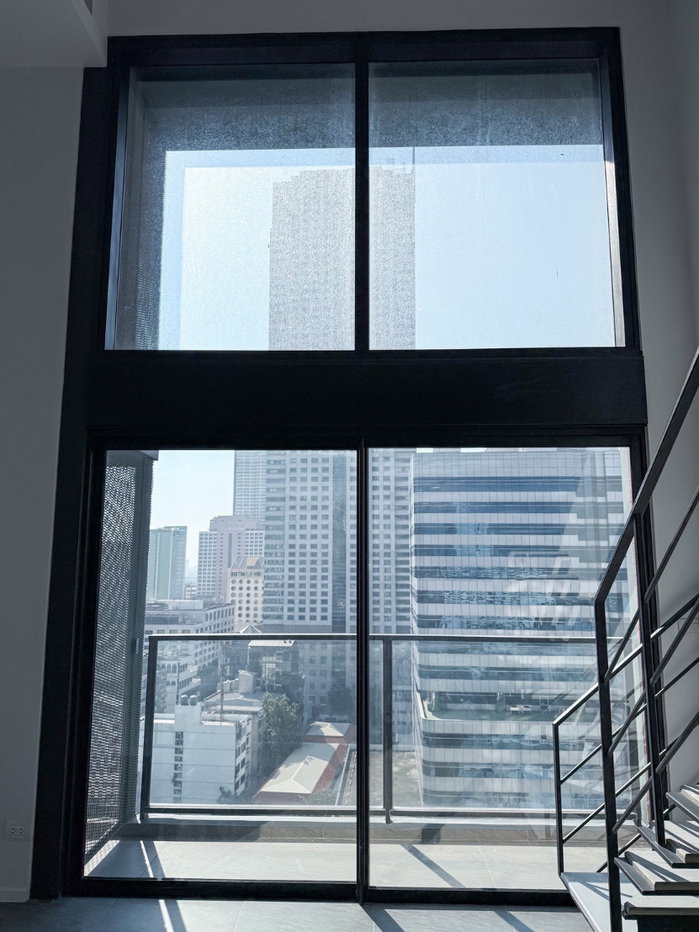 picture RARE FIND: 1BR DUPLEX @ THE LOFTS SILOM – ONLY 12MB - 20/31