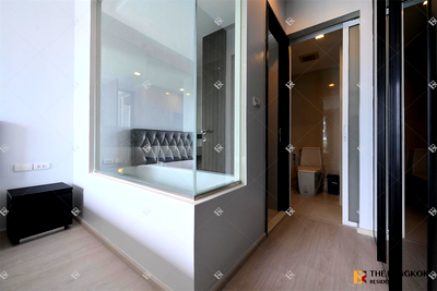 Condos for rent : Room available, ready to move in RHYTHM Sukhumvit 44/1 near BTS Phra Khanong
