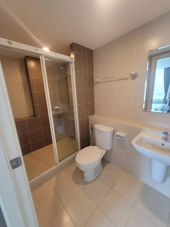 picture Condo For Rent!!Elements Srinakarin - 2/8