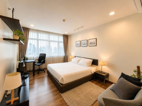 For rent Chewathai Ratchaprarop 2B1B 🔥🔥 Line ID: @kjcondo (with @)🔥🔥