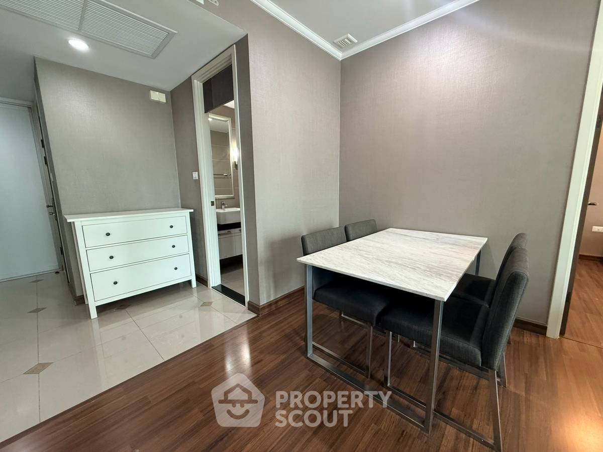 picture Well-Priced 2-BR 84 Sqm, Supalai Elite Sathorn - Suanplu,  BTS Sala Daeng (ID 1177157) - 10/16