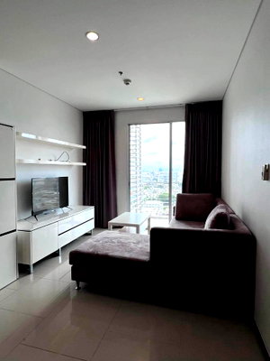 Condos for rent :  Villa                   Sathorn 