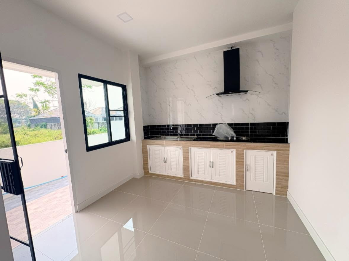รูป 🏡 บ้านสร้างใหม่ ต้นเปา-สันกำแพง ราคาไม่ถึง 2 ล้าน! ฟรีค่าโอน+ของแถมครบ 📞 063-6649056 - รูปที่ 11/16