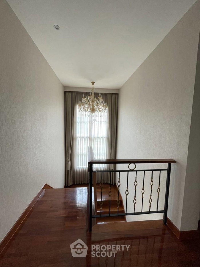 รูป บ้านขาย 5 ห้องนอน เป็นมิตรกับสัตว์เลี้ยง โซ่ท่าสะล้าน ใกล้ตัวเมืองเชียงใหม่ (ID 1237328) - รูปที่ 11/17