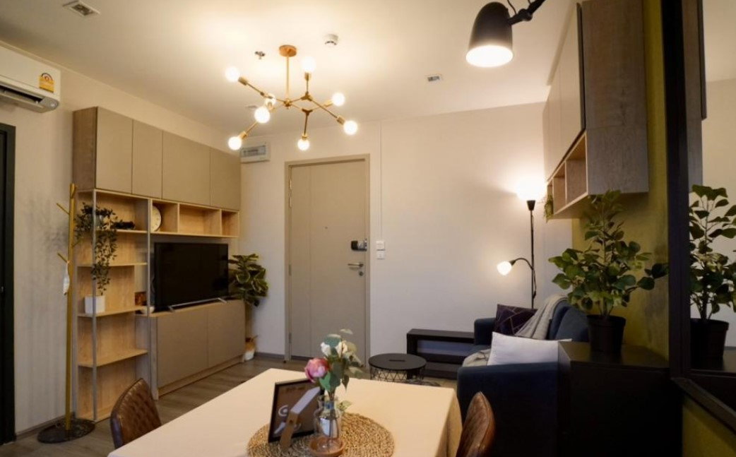 picture Condo for rent at The Politan Rive. 30 sq.m., 51st floor, corner unit with beautiful river view - 4/11