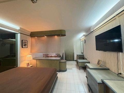 🔥ด่วน ห้องไปไวมากกก Code: 26KJ3994  ให้เช่า ITF Silom Palace ✅ Add Line @kjcondo (มี@ข้างหน้าด้วยนะคะ)