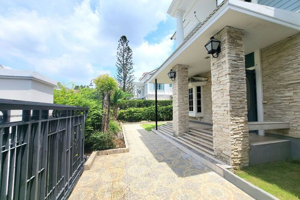 รูป คุ้มกว่าตลาด 6.34% บ้านหรูบางนา 4 ห้องนอน 375 ตร.ม. ที่ดิน 124 ตร.ว. - U6609576 - รูปที่ 11/17