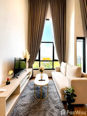Condos for sale : คอนโดทำเลดี ห้องduplex 2 ชั้นเพดานสูง โครงการ THE COLLE 6631160