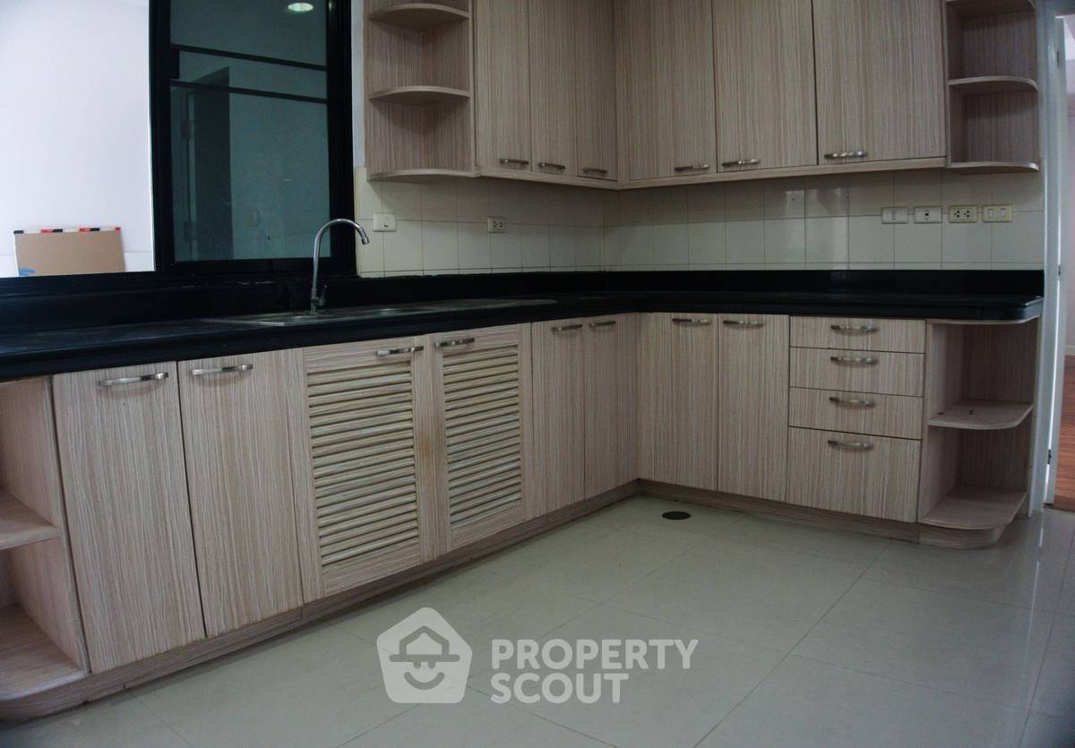 รูป เพ็ทได้ 5 ห้องนอน ขนาด 380 ตร.ม. ชั้นสูง 31 President Park Condominium ใกล้ MRT ศูนย์สิริกิติ์ (ID 1523506) - รูปที่ 6/50
