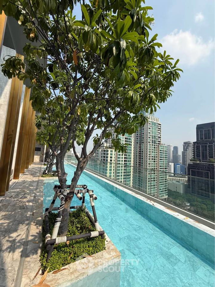 picture High-Floor 2-BR Condo At 28 Chidlom, 300m to BTS Chit Lom (ID 2611853) - 9/11